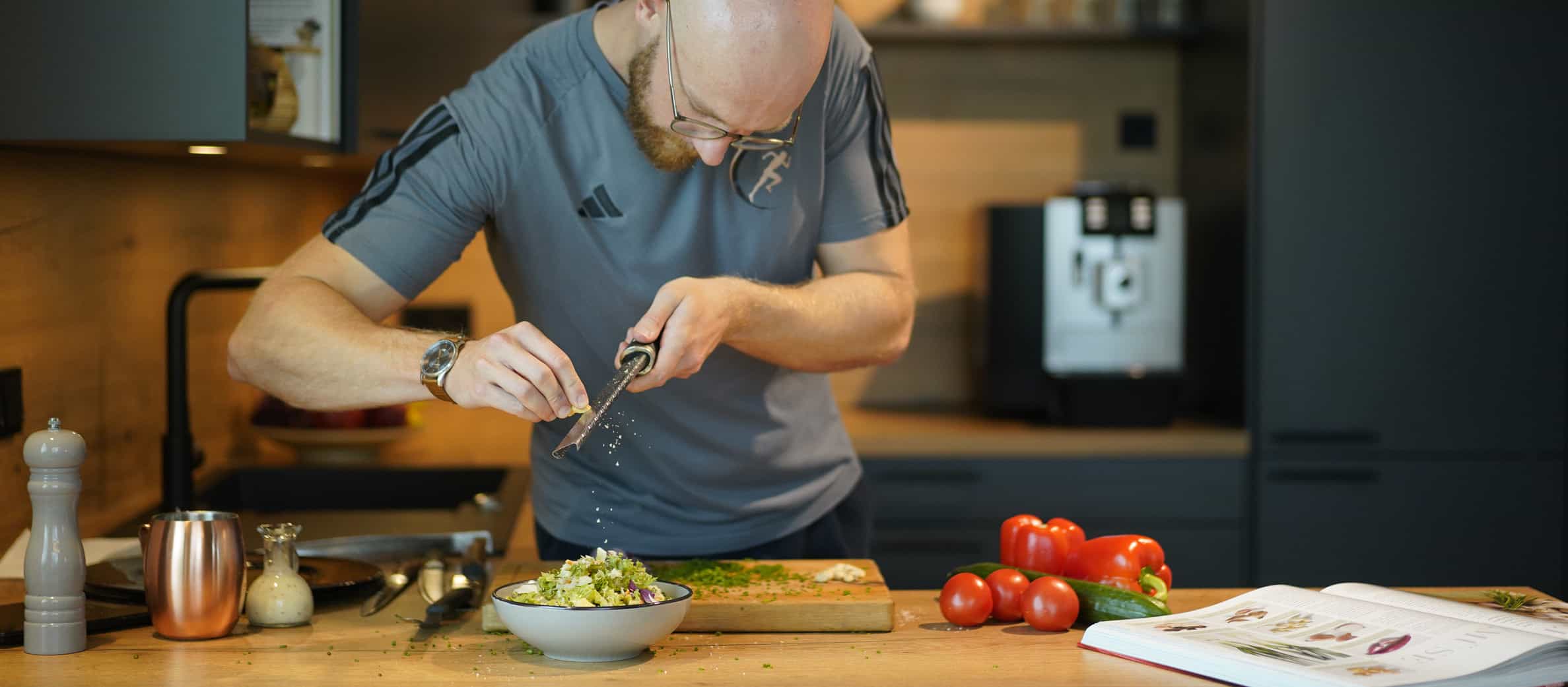Ernährungscoach Sven erklärt, wie eine Ernährungsberatung bei uns abläuft.