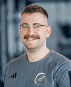 Tyll Kapitzki ist Physiotherapeut in der REHA-diesportstrategen