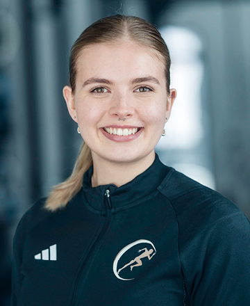 Enna Sassen ist Physiotherapeutin in der REHA-diesportstrategen